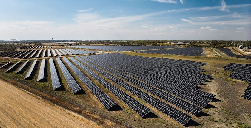 hungary mol Algyő solar park battery